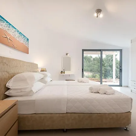 Spacious In Peloponnese With Pool Villa