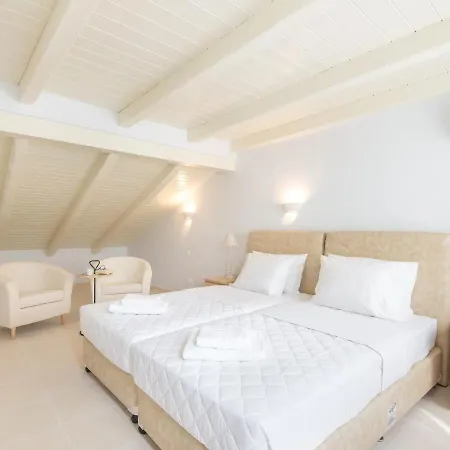 Spacious In Peloponnese With Pool * Πόρτο Χέλι