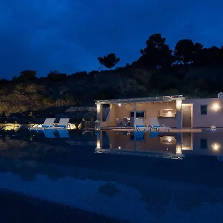 Spacious In Peloponnese With Pool * ポルト・ヘリ